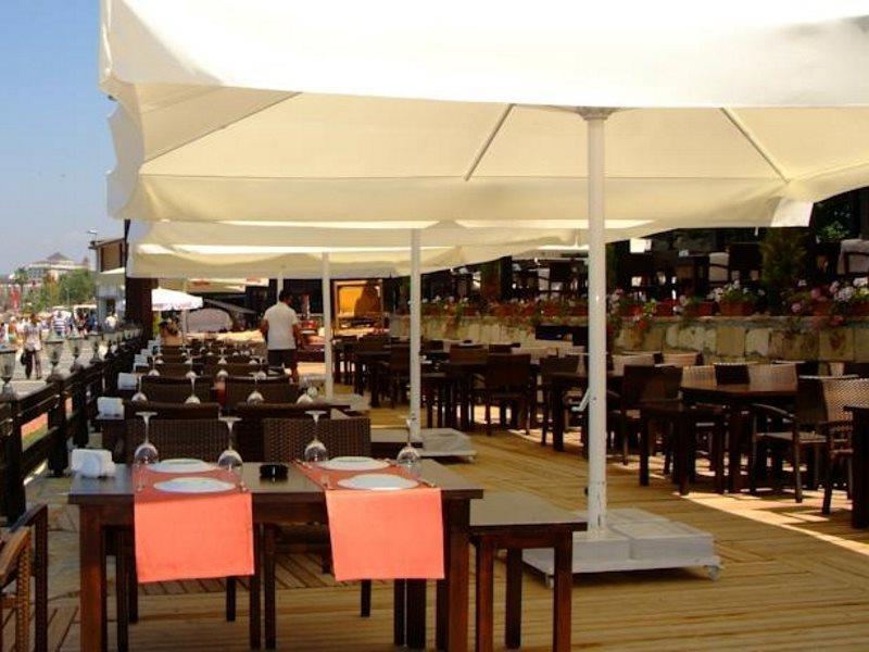 Side Beach Club Exterior photo